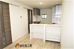 山ノ内西裏町　新築一戸建ての画像